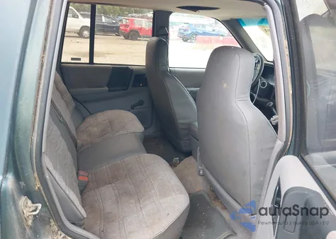 1993 Jeep Grand Cherokee из США, поврежденный, VIN 1J4GZ68S1PC540294